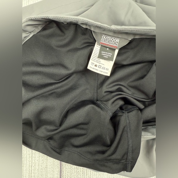 NWT! Outdoor Research Expressa Skort Lined Skirt Travel Hike Gray Sz 4 Womens - Picture 6 of 8